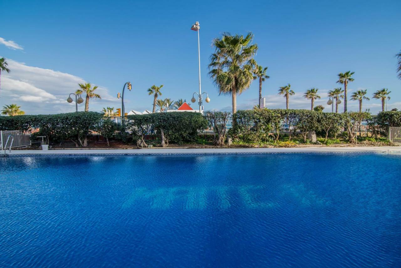 Vb Benalmadena 1 Bedroom Waterfront Apt Bagian luar foto